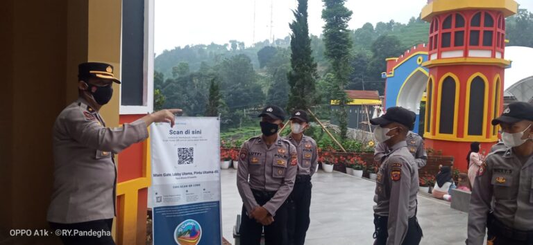 Antisipasi Kerumunan, Team Jawara Presisi Polres Subang Sidak Jalur Wisata Subang Selatan