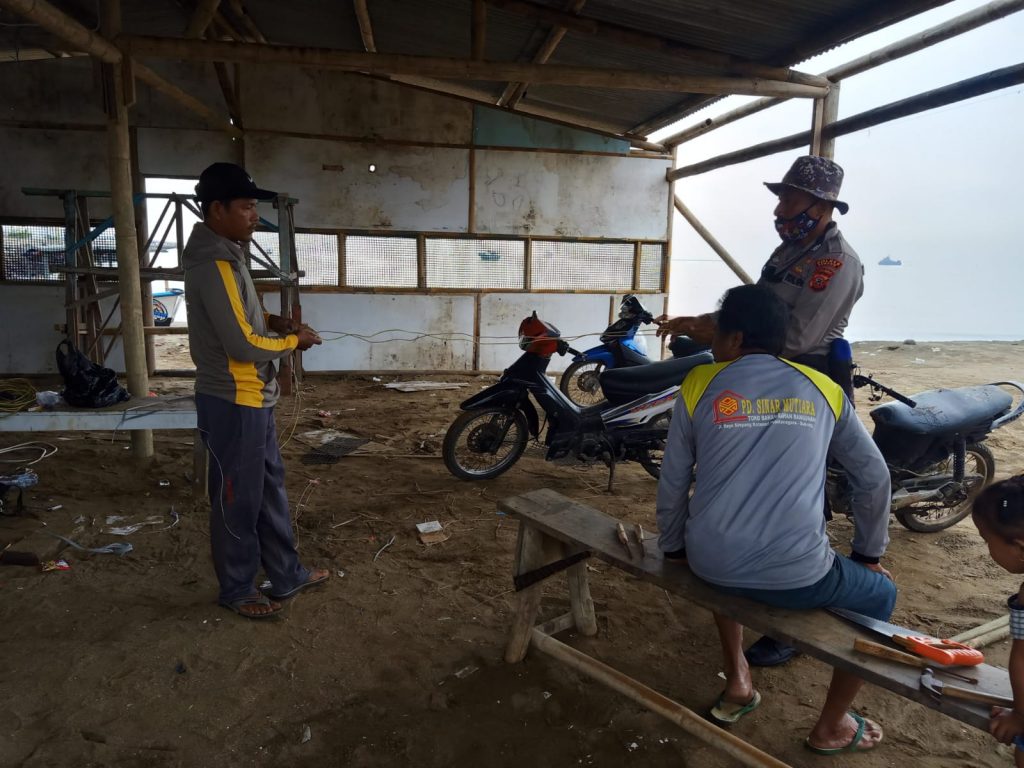 Polres Subang Himbauan Protokol Kesehatan kepada masyarakat dalam rangka PPKM Level 3 di Wilkum Polda Jabar