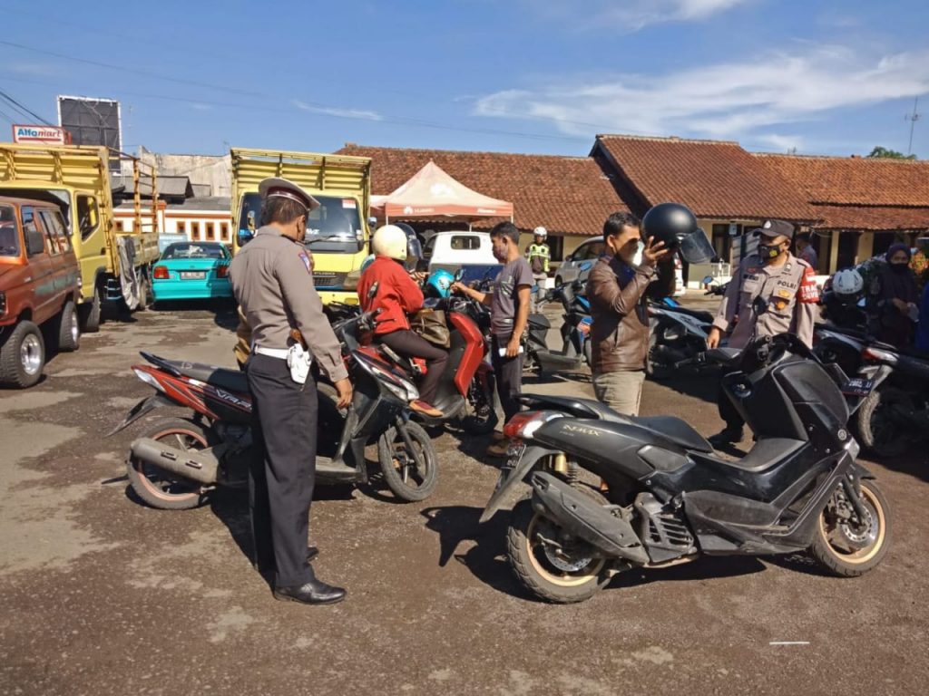 Jajaran Polsek Jalancagak Polres Subang Gelar Operasi Keselamatan Lodaya 2022