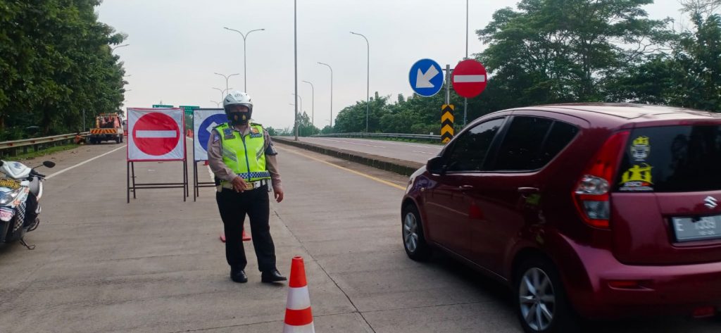 Info Terkini Arus Lalu Lintas Tol Cipali