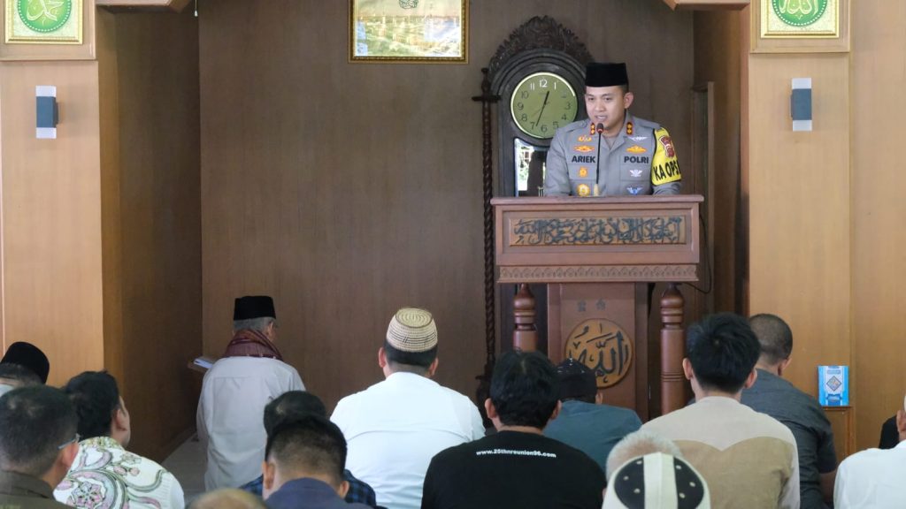 Serap Aspirasi, Kritik, dan Saran, Kapolres Subang Pimpin Giat Jumat Curhat Secara Serentak